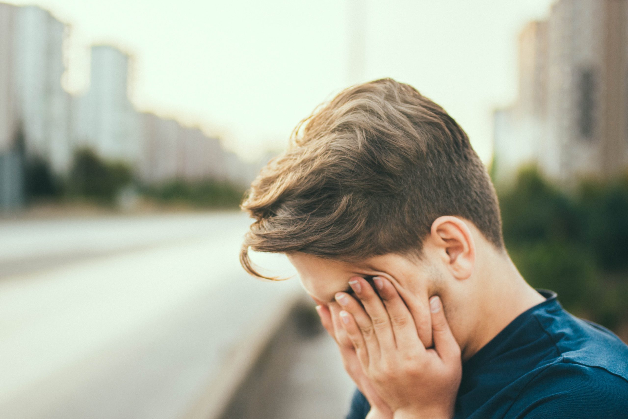 man is stressed every day looking for job